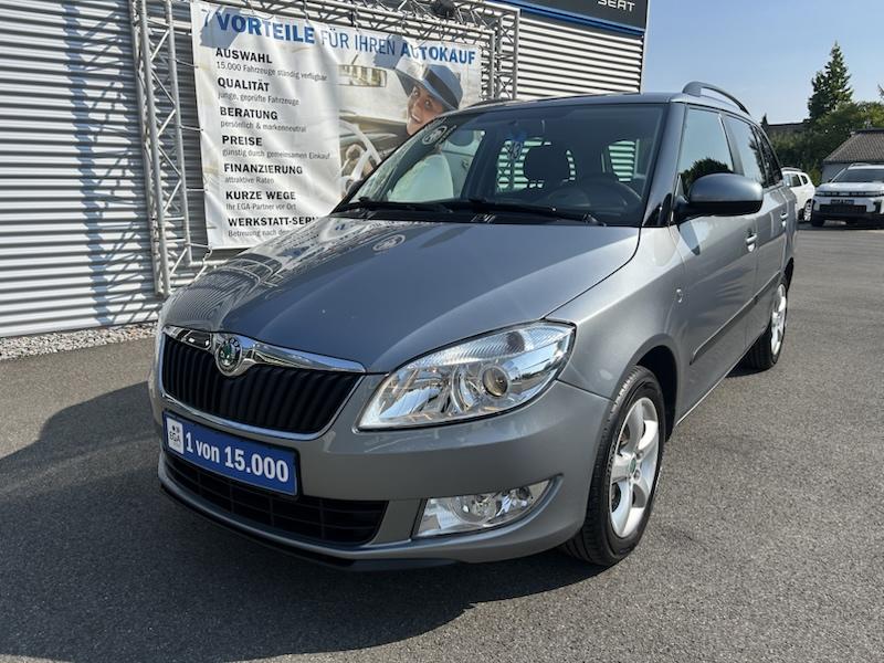 Skoda Fabia 1.2 TSI COMBI AMBIENTE KLIMA*SHZG*RADIO*PDC*ALU