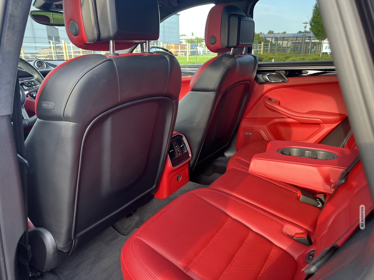 Porsche Macan Turbo+LED+Leder+Bose+Kamera