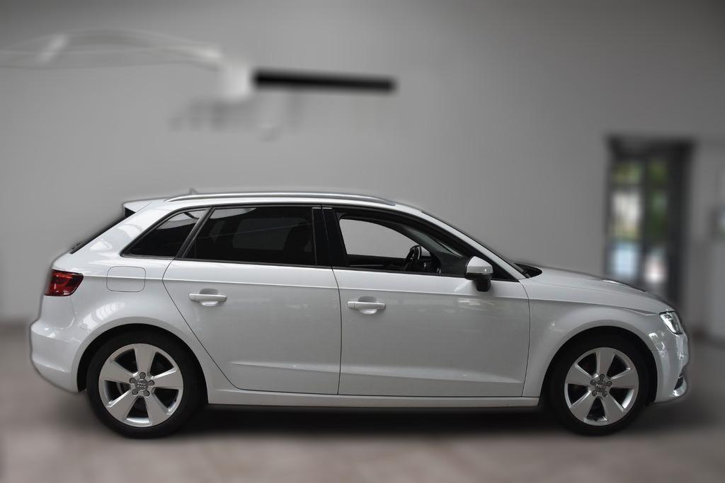 Audi A3 Sportback Ambition STronic Navi Xenon SHZ PDC
