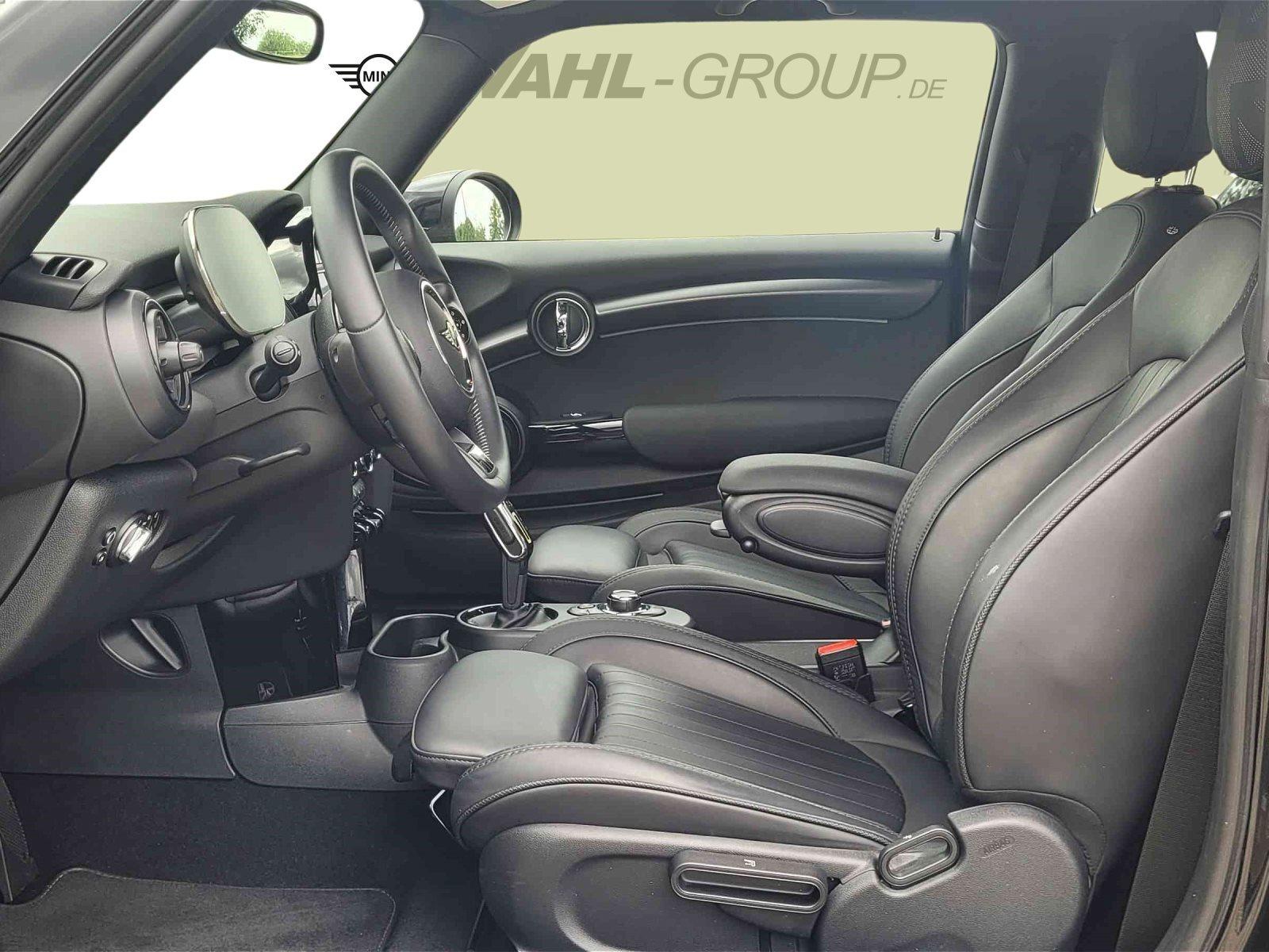 MINI Cooper SE SE Hatch DAB LED Navi Leder Klimaaut.