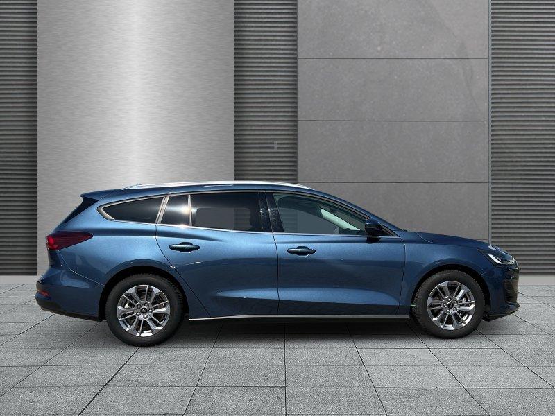 Ford Focus 1.0 EcoBoost Powershift Titanium X+Winterpaket+LED+RFK