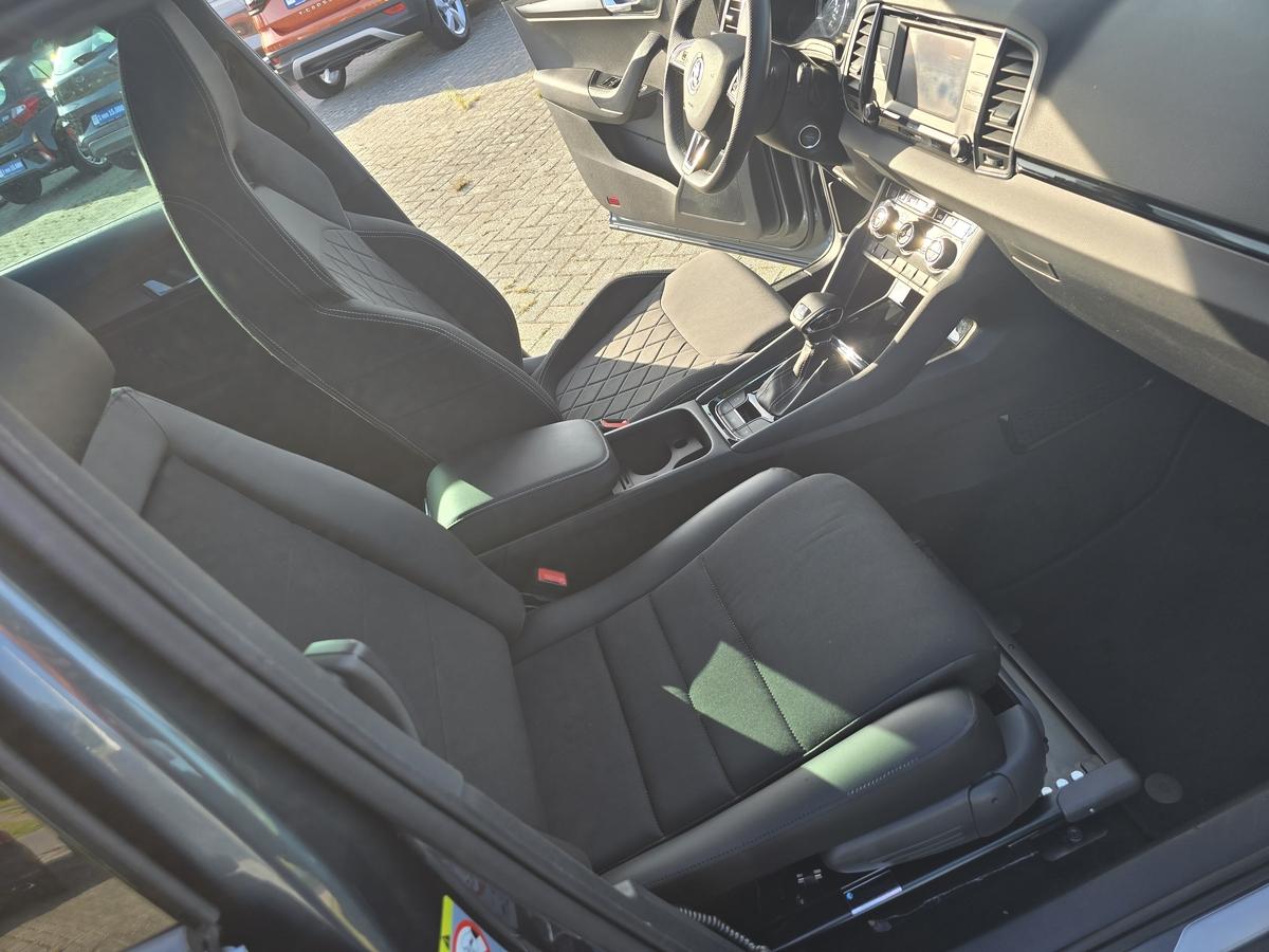 Skoda Karoq 1.5 TSI ACT Ambition  #DSG #LED #PANORAMA SCHIEBEDACH 