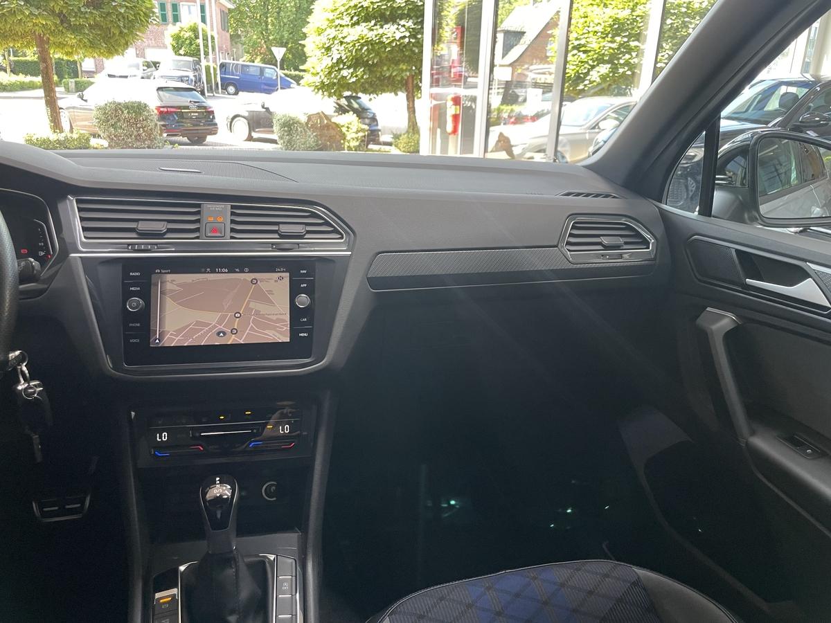 Volkswagen Tiguan 2.0 TSI R 4M Matrix Navi ACC virtual DAB
