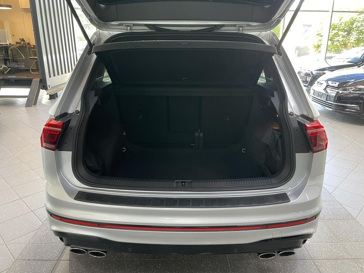 Volkswagen Tiguan 2.0 TSI R 4M Matrix Navi ACC virtual DAB