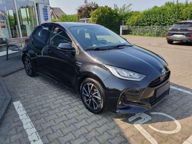 Toyota Yaris Hybrid 1.5 VVT-i Team Deutschland