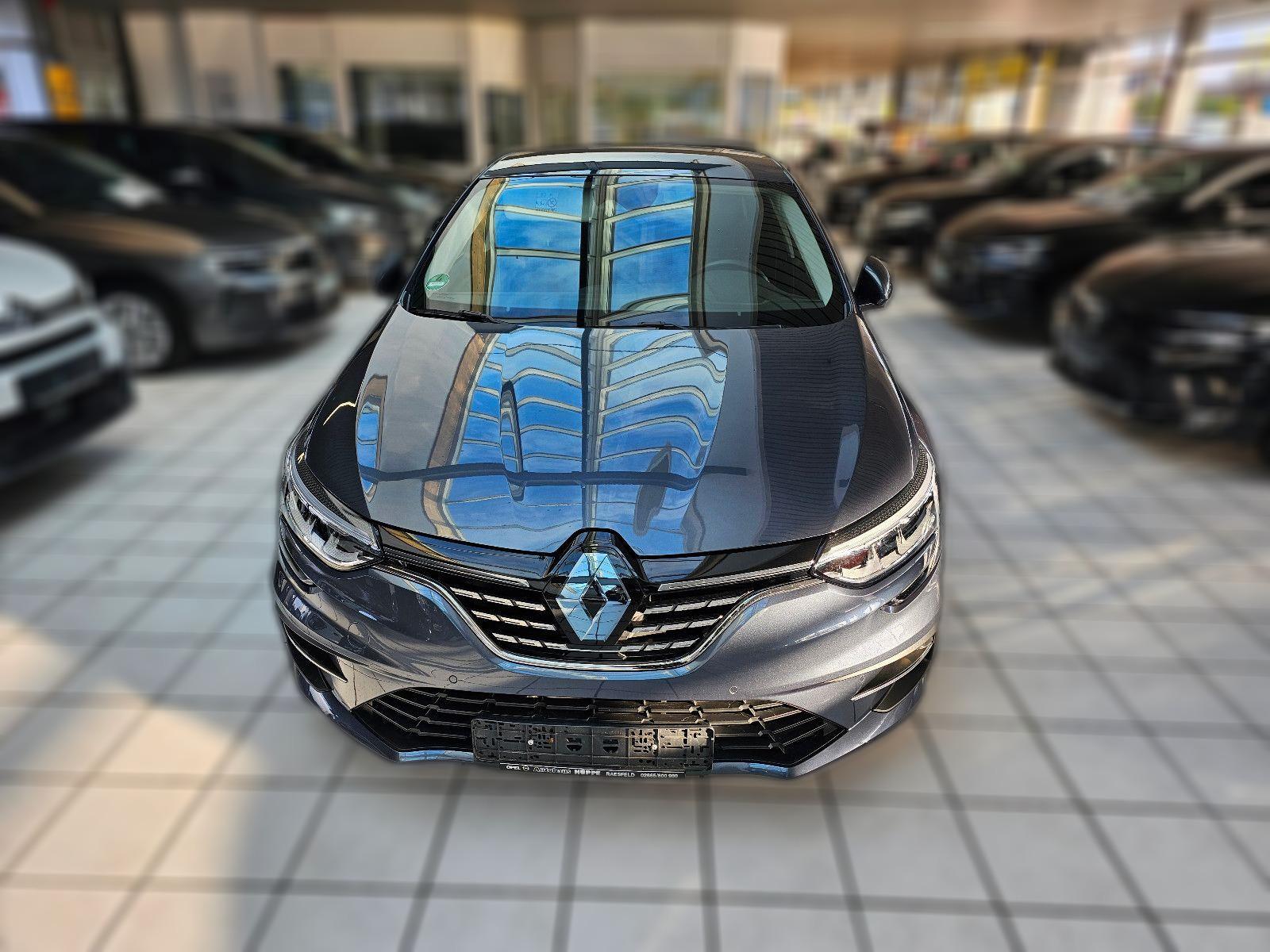 Renault Megane IV Techno Automatik mit AHK 1650 kg