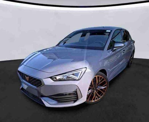 Cupra Leon VZ e-Hybrid LED+KAMERA+SHZ+KEYLESS+NAVI+ACC