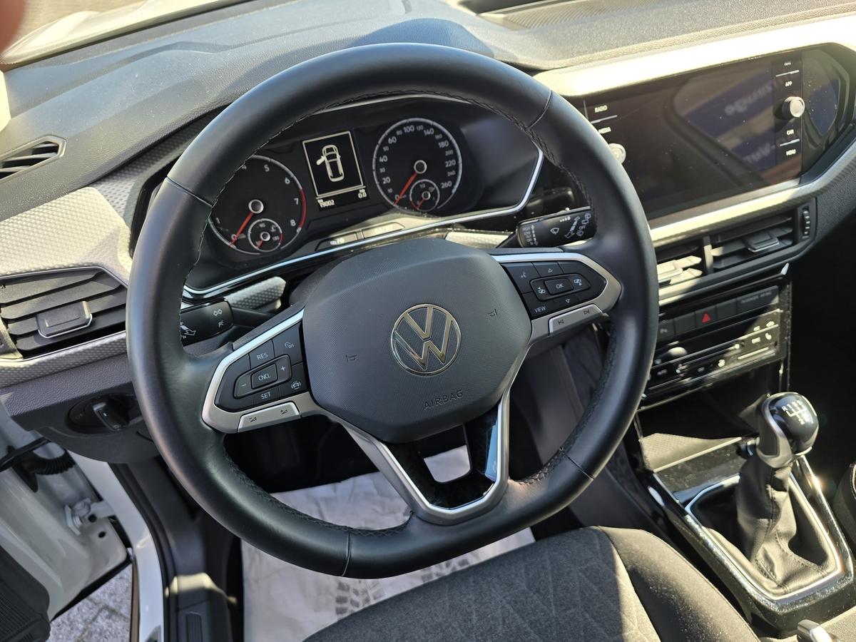 Volkswagen T-Cross 1.0 TSI Move #Alu #Klima #SHZ #DAB #Allwetterreifen