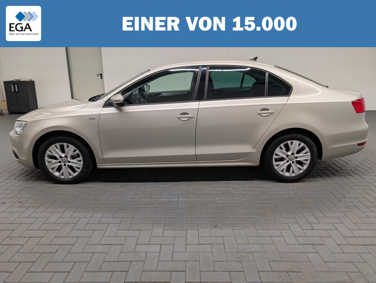 Volkswagen Jetta Navi/SHZ/PDC/Tempomat/16-LM