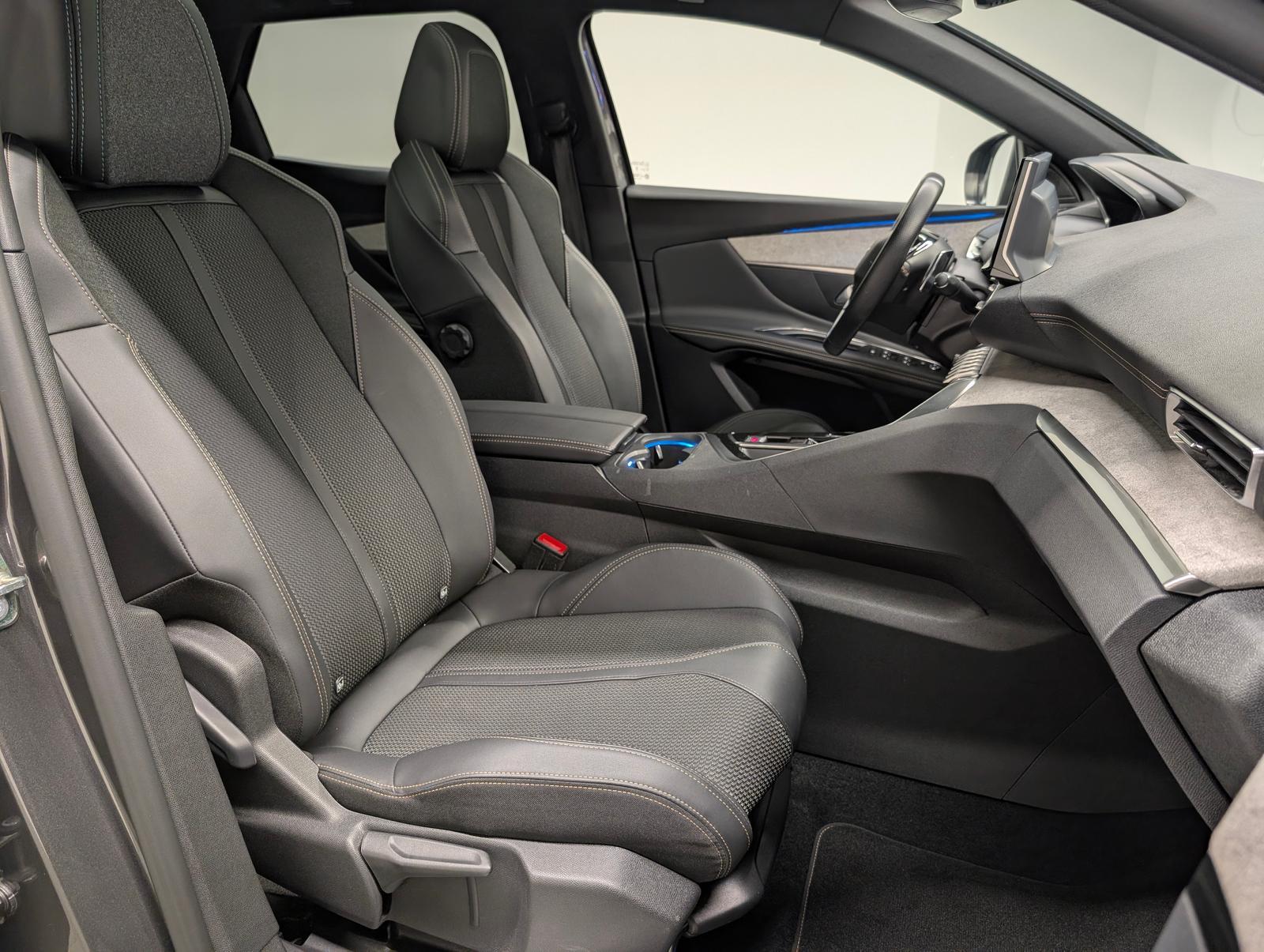 Peugeot 3008 GT LED/Navi/Pano/el.Heck/SHZ/360°Kam/19-LM