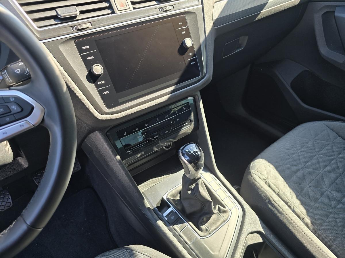 Volkswagen Tiguan 1.5 TSI Life #LED mit ALS  #SHZ  #Klima  #Alu  #DAB