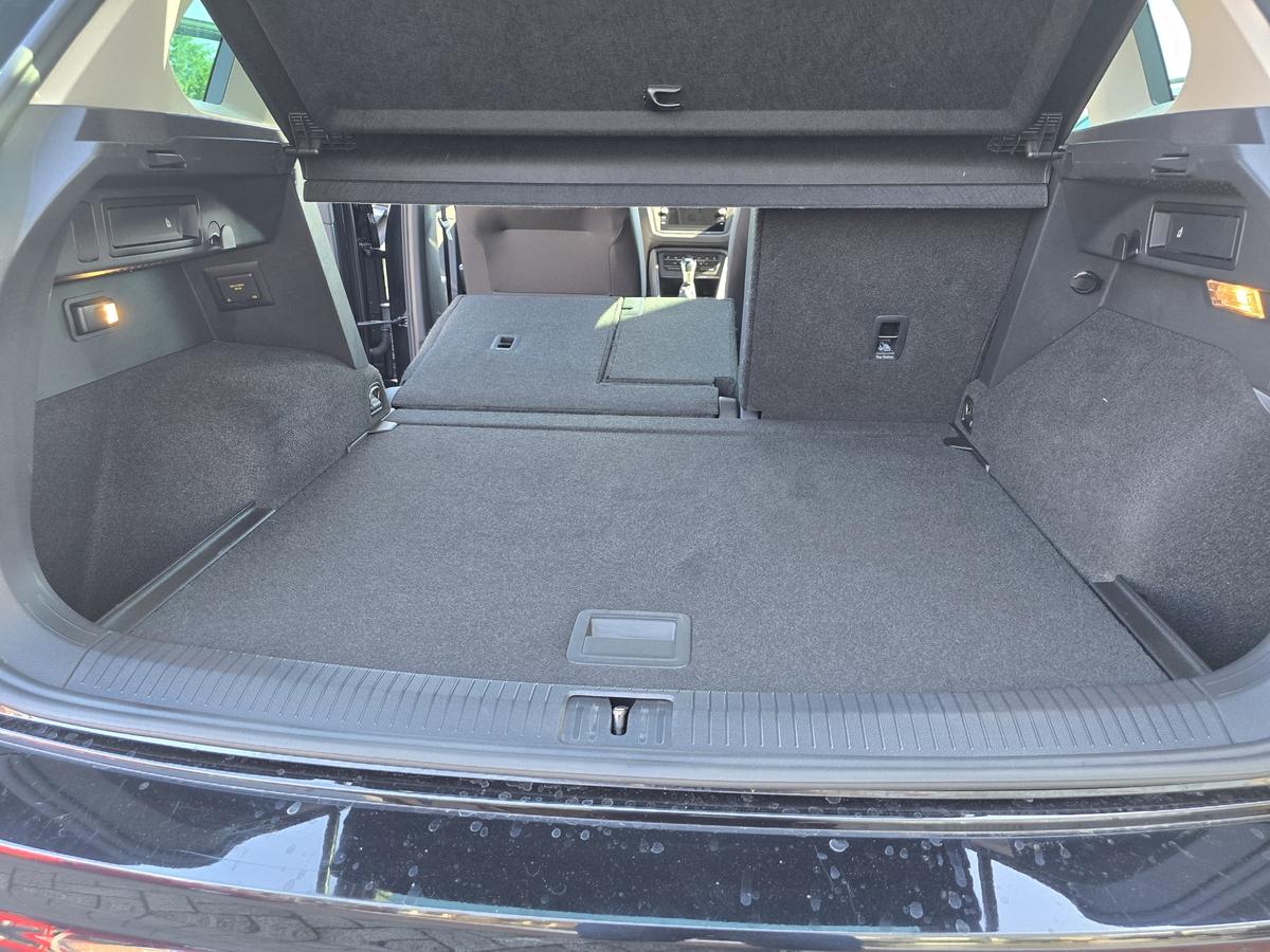 Volkswagen Tiguan 1.5 TSI Life #LED mit ALS  #SHZ  #Klima  #Alu  #DAB