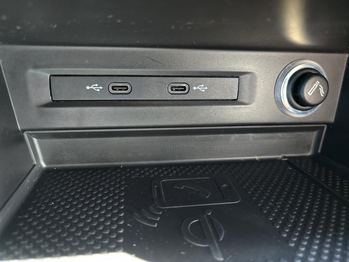 Volkswagen Tiguan 1.5 TSI Life #LED mit ALS  #SHZ  #Klima  #Alu  #DAB