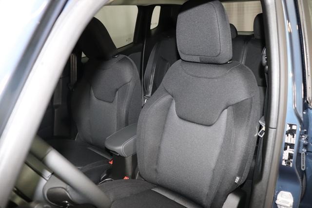 Jeep Renegade Longitude 1.5 T4 DCT7 e-Hybrid 96kW, Business-Paket, 2-Zonen-Klimaautom