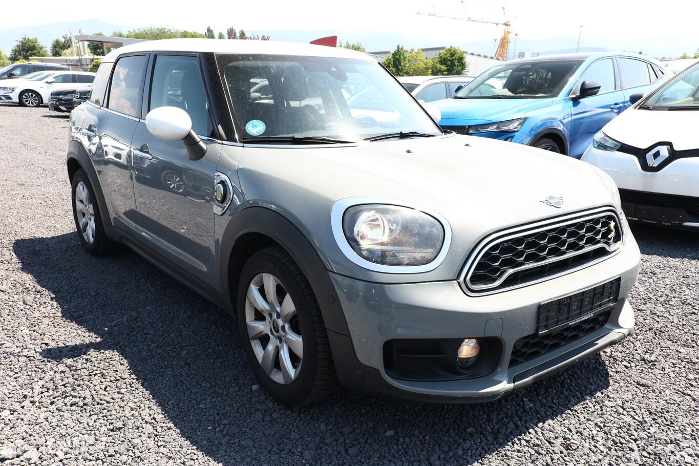 MINI Cooper SE Countryman Countryman Cooper SE ALL4  Steptr. Nav PDC LM17Z