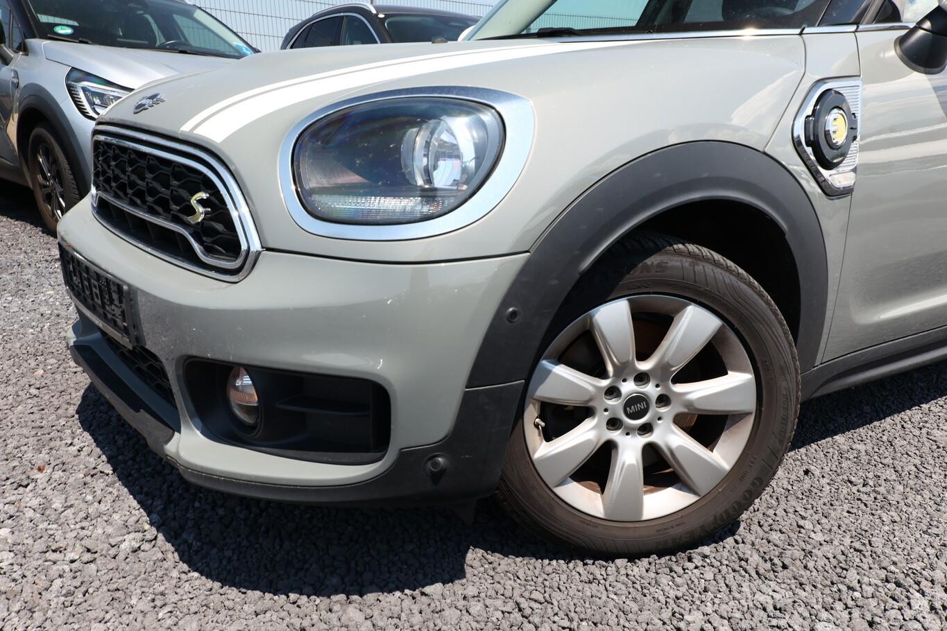 MINI Cooper SE Countryman Countryman Cooper SE ALL4  Steptr. Nav PDC LM17Z