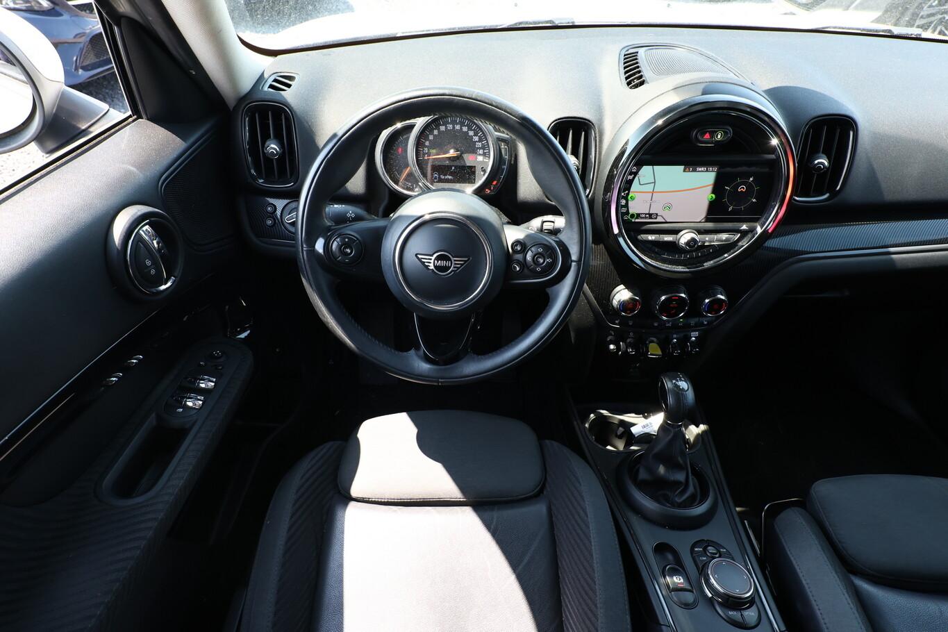 MINI Cooper SE Countryman Countryman Cooper SE ALL4  Steptr. Nav PDC LM17Z