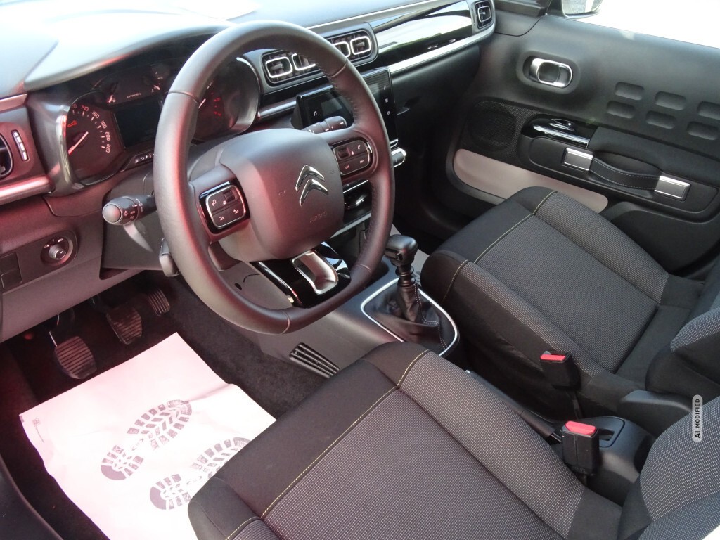 Citroën C3 1.2 Max*NAVI*LED*DAB*GJR*RFK*CONNECT APP*TEMP