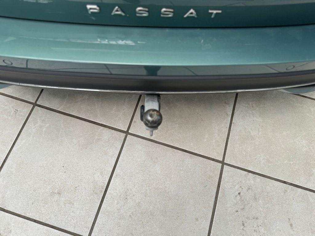 Volkswagen Passat Variant 2.0 TDI+LED+AHK+GJR+NAVI+SHZ