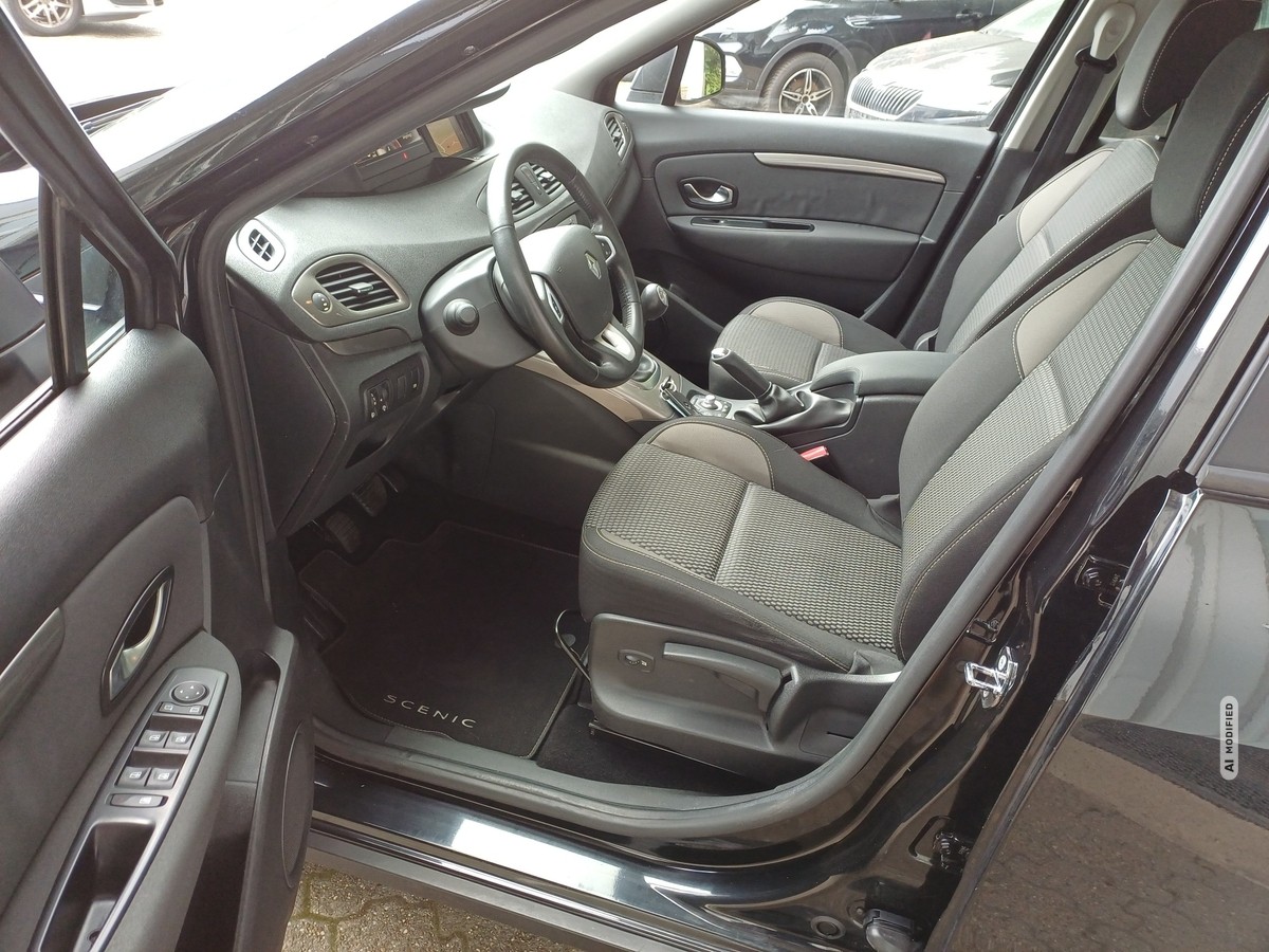 Renault Scenic 1.2 TCe 115 Xmod Paris ENERGY*NAVI*SITZHEIZUNG* 