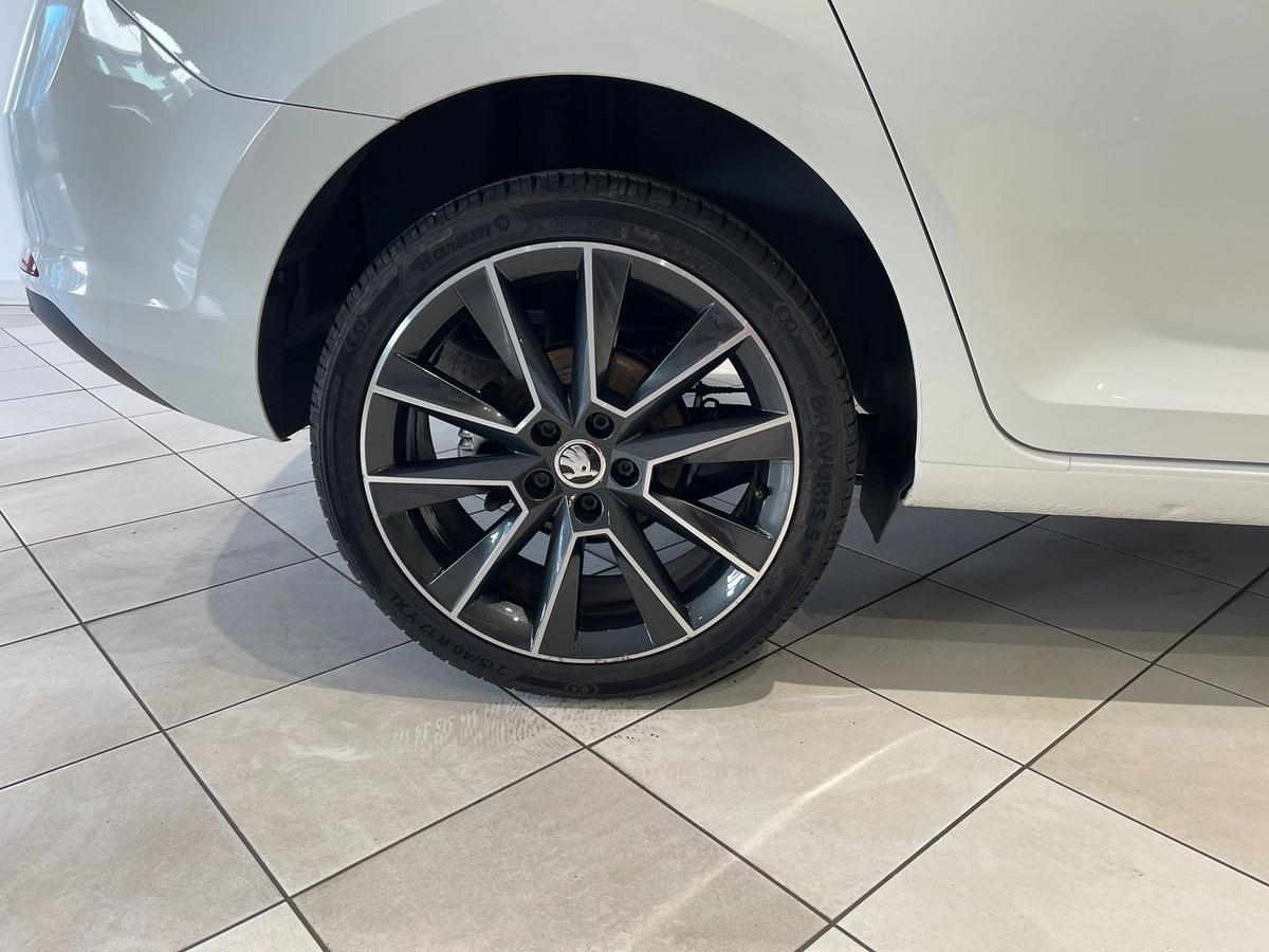 Skoda Rapid 1.2 Style PANO Navi PDC DAB SHZ