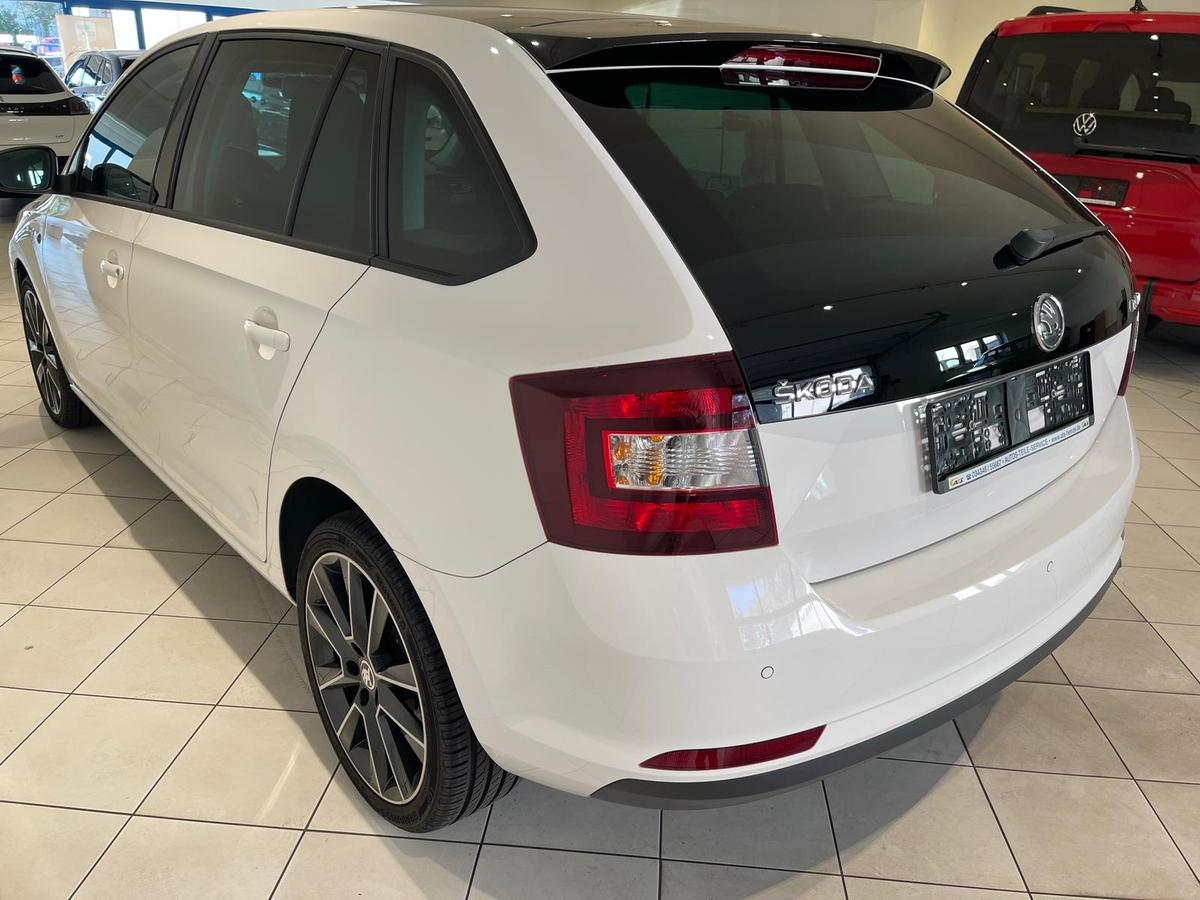 Skoda Rapid 1.2 Style PANO Navi PDC DAB SHZ