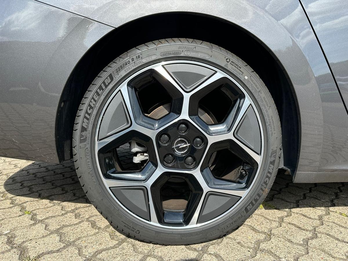 Opel Astra L Ultimate Automatik + Panoramadach+ Ahk