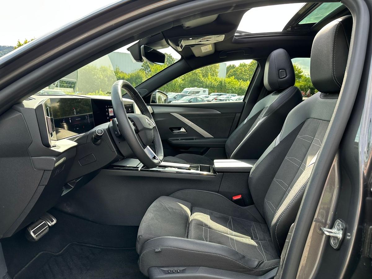 Opel Astra L Ultimate Automatik + Panoramadach+ Ahk
