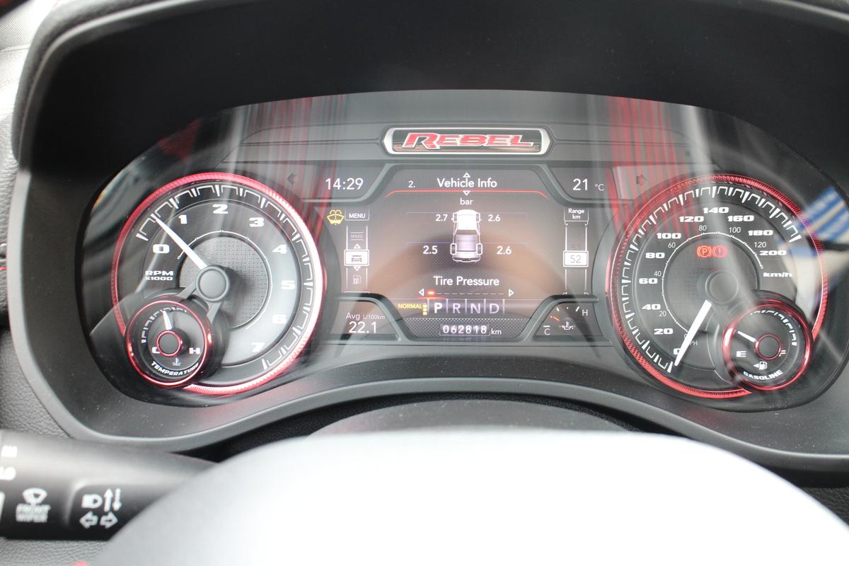 Dodge RAM 1500 5,7 Hemi Rebel