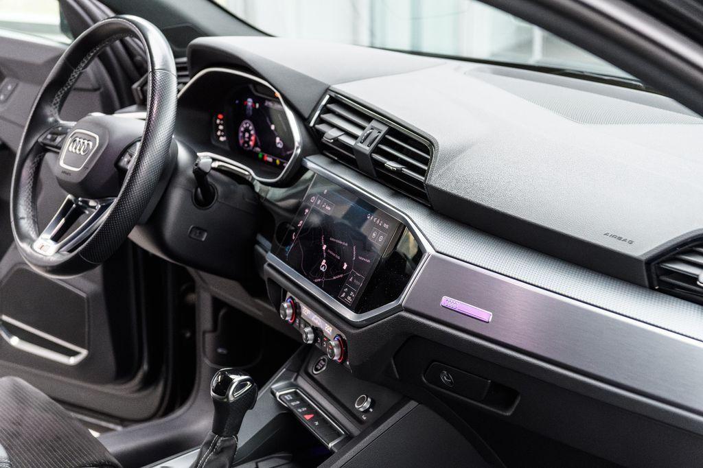 Audi Q3 Sportback S line +MATRIX+KAM+B&O+KEYLESS+AHK