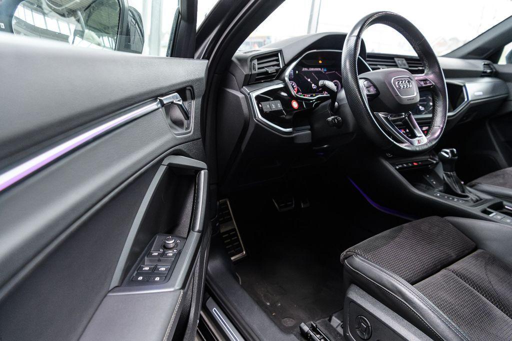 Audi Q3 Sportback S line +MATRIX+KAM+B&O+KEYLESS+AHK
