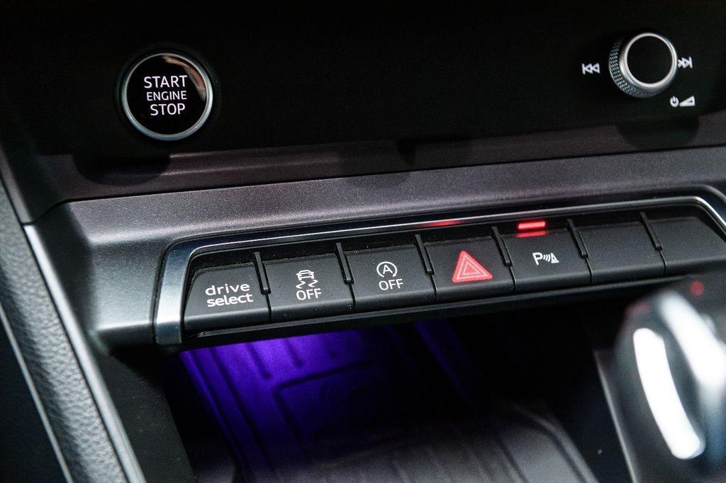 Audi Q3 Sportback S line +MATRIX+KAM+B&O+KEYLESS+AHK