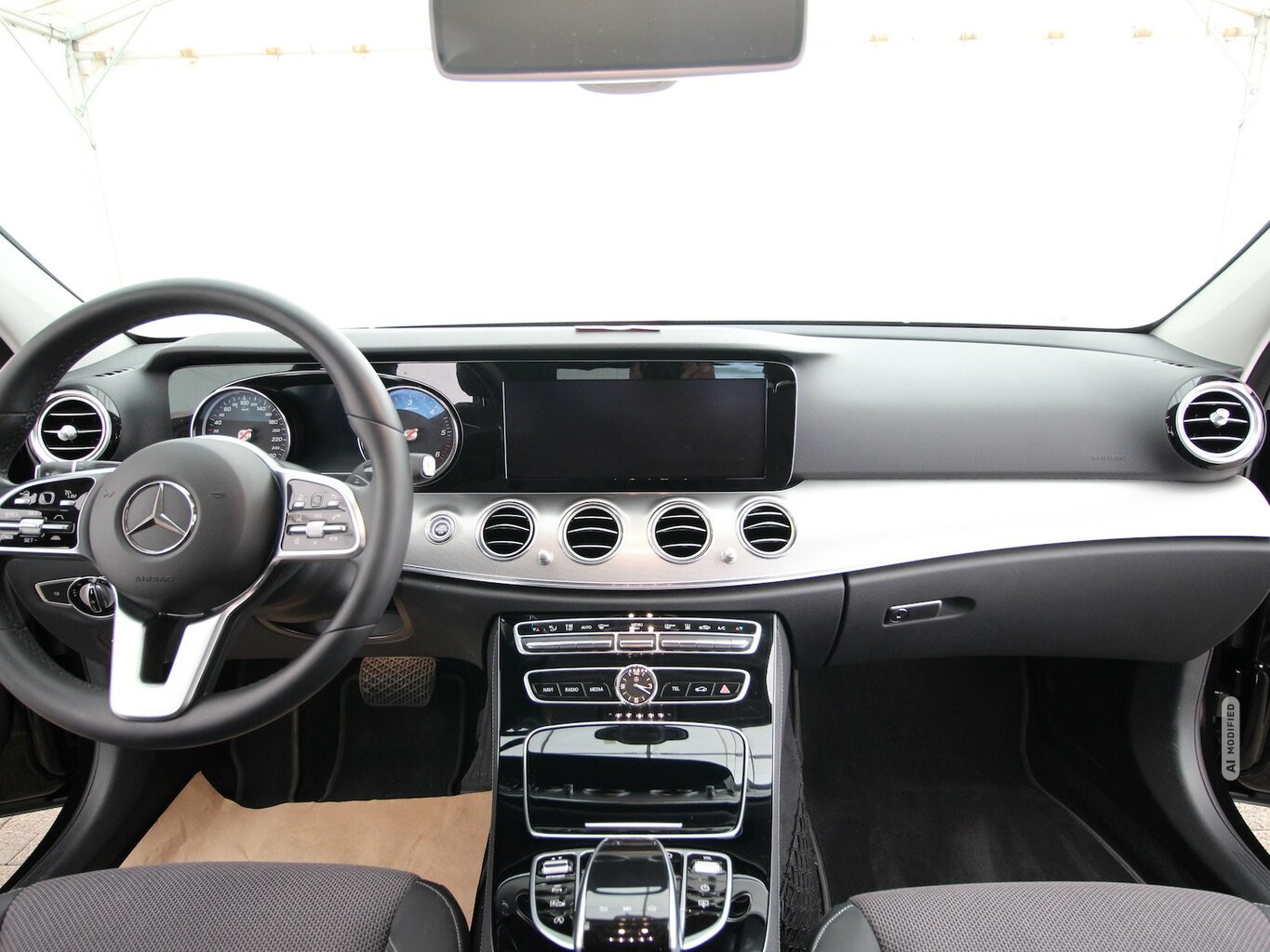 Mercedes-Benz E 220 d Avantgarde NAVI+LED+KAMERA+STANDHEIZUNG...