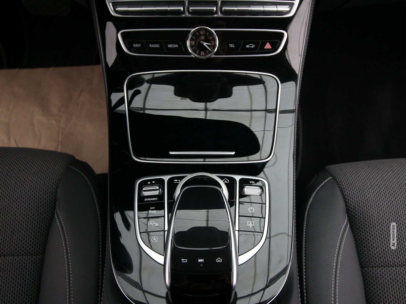 Mercedes-Benz E 220 d Avantgarde NAVI+LED+KAMERA+STANDHEIZUNG...