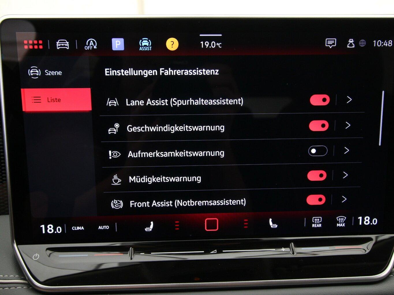 Volkswagen Passat Variant 1.5 eTSI 7-DSG Business LED+AHK