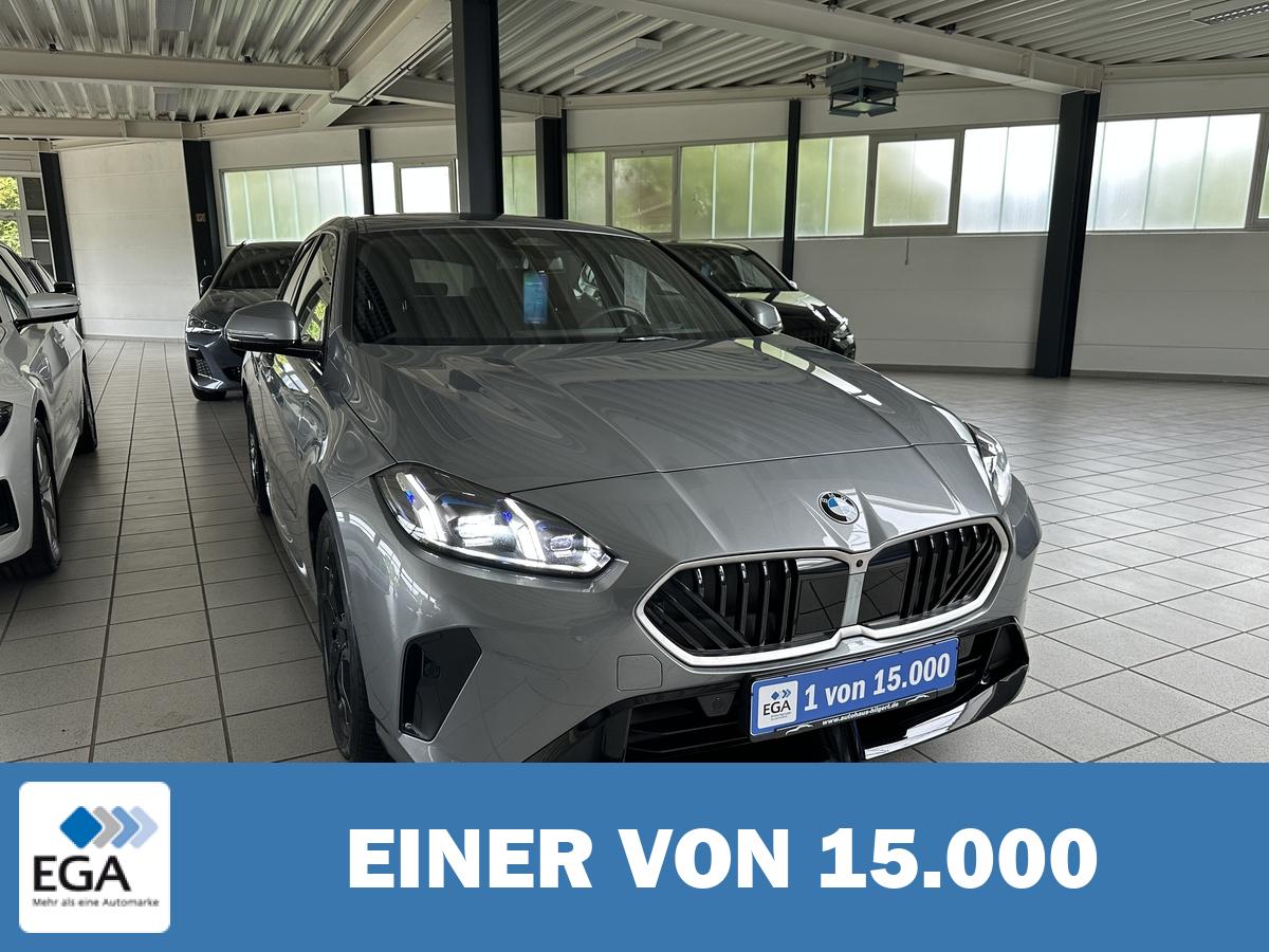BMW 120 i M-Sport AHK 360° Kamera Navi LED Sitzhz. Ambiente