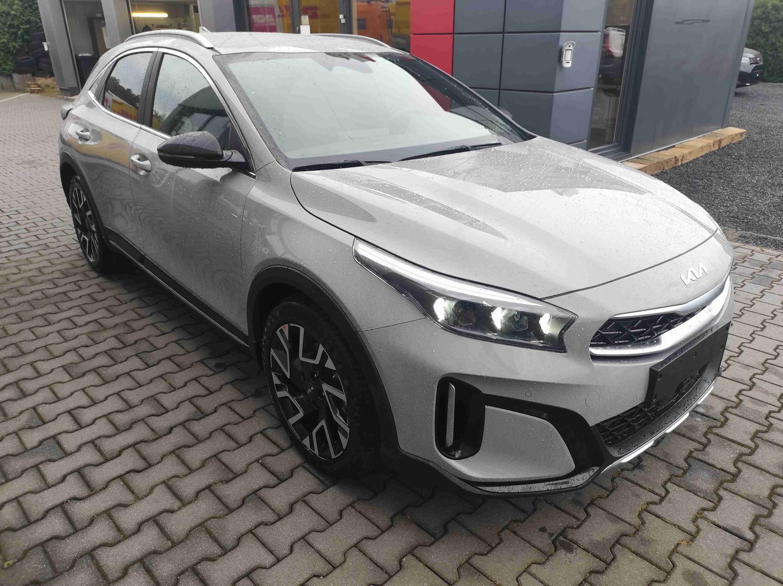 Kia XCeed *Nightline*LED*Navi*PDC*Cam*ACC*18Zoll*