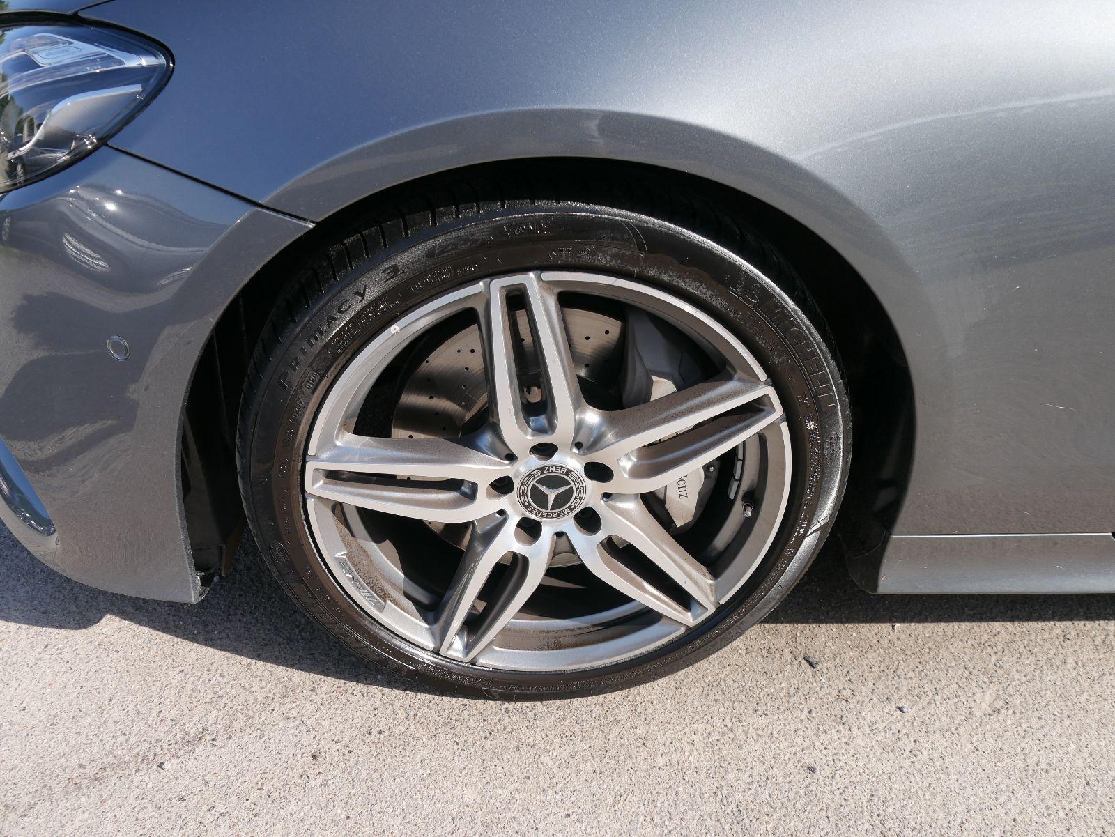 Mercedes-Benz E 300 Coupe-AMG-LINE*NAVI*PDC*KAMERA*LED*SHZ*KLIMA*TEMPOMAT*MEDIA-PAKET*19-ZOLL