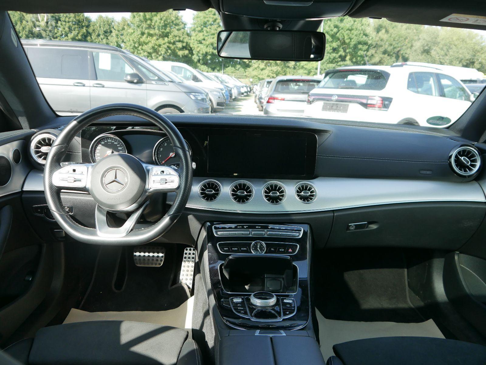 Mercedes-Benz E 300 Coupe-AMG-LINE*NAVI*PDC*KAMERA*LED*SHZ*KLIMA*TEMPOMAT*MEDIA-PAKET*19-ZOLL