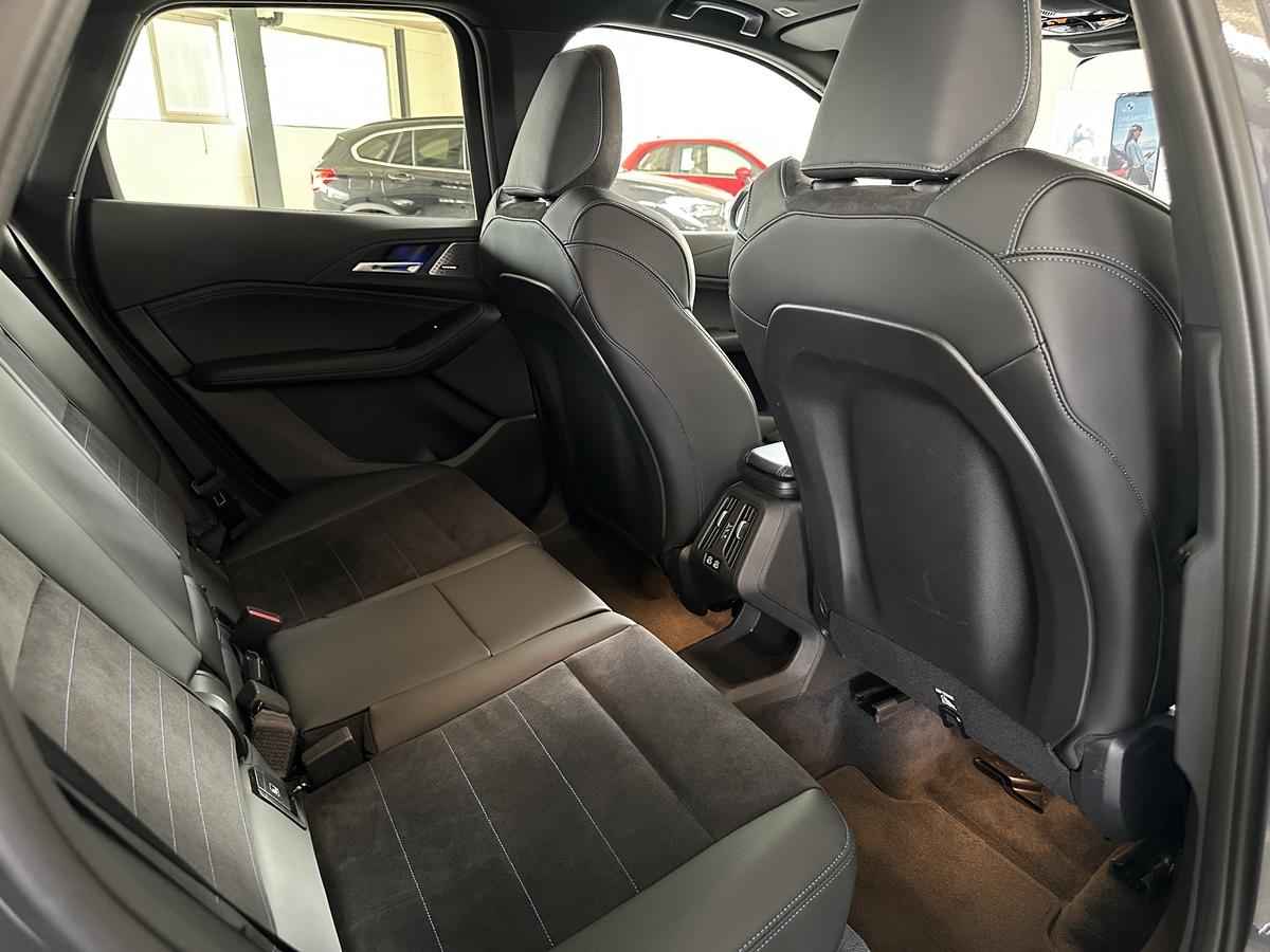 BMW 223 Active Tourer xDrive M-Sport HUD AHK Pannodach 360°