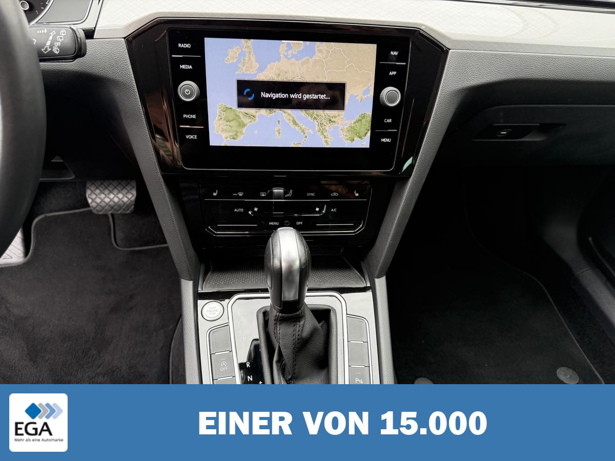 Volkswagen Passat Variant Business, el. AHK,Navi,GJR,LED