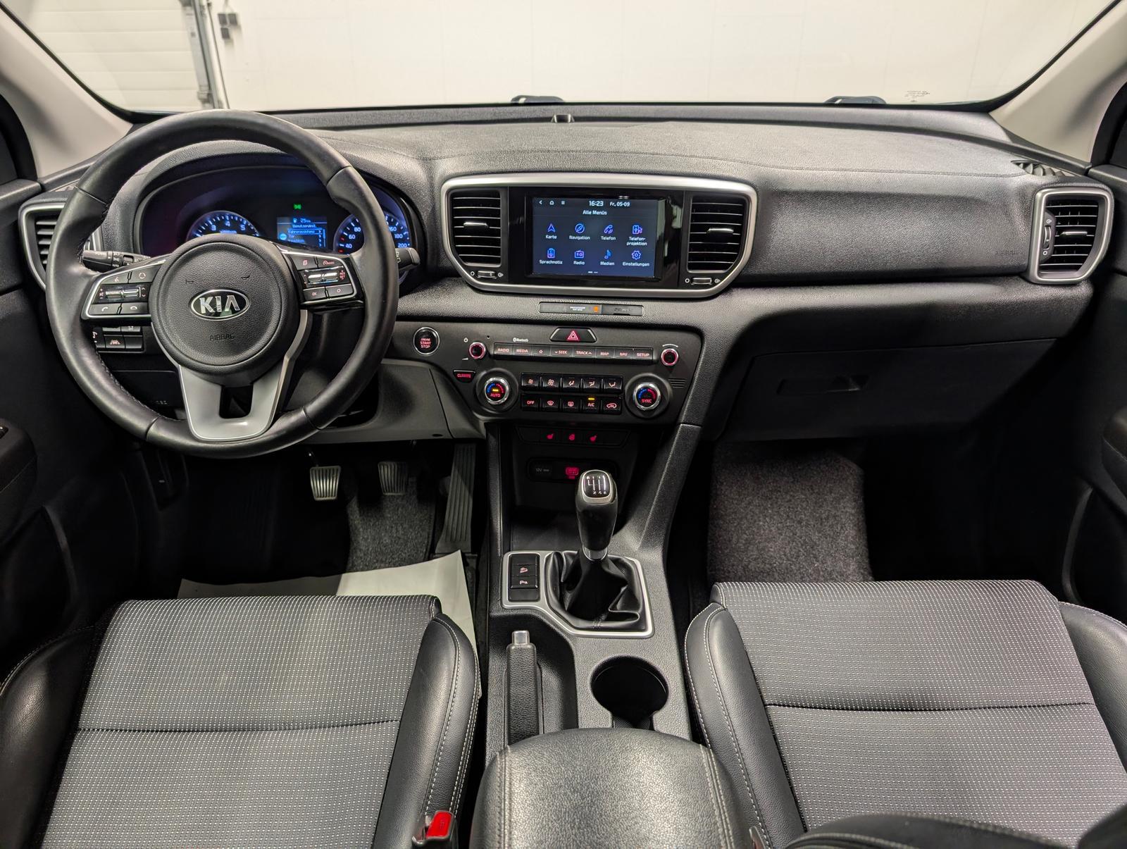 Kia Sportage Navi/SHZ/CarPlay/Kamera/AHK/17-Zoll
