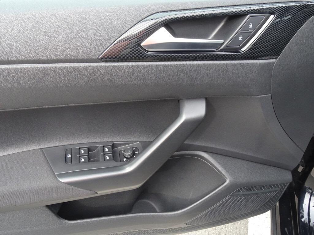 Volkswagen Taigo 1.0 Life*NAVI*DAB*LED*SHZG* APP C*SHZG*PDC