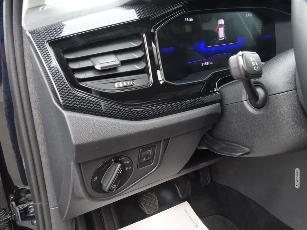 Volkswagen Taigo 1.0 Life*NAVI*DAB*LED*SHZG* APP C*SHZG*PDC