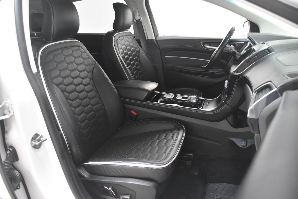Ford Edge Vignale MLED Navi Sitzklima Pano Kamera B&O