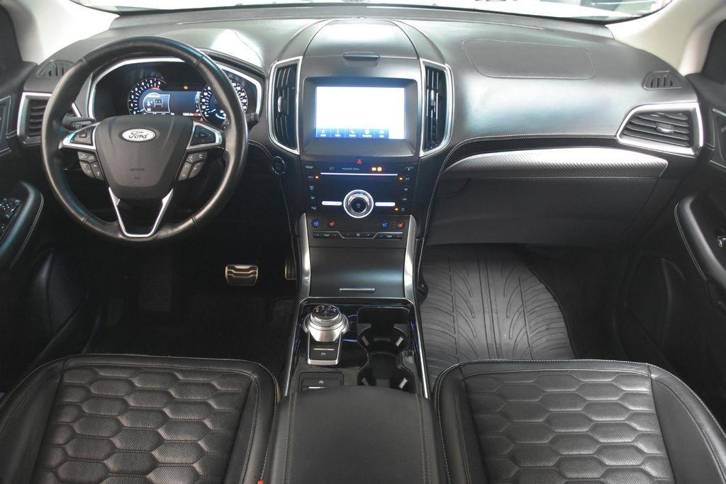 Ford Edge Vignale MLED Navi Sitzklima Pano Kamera B&O