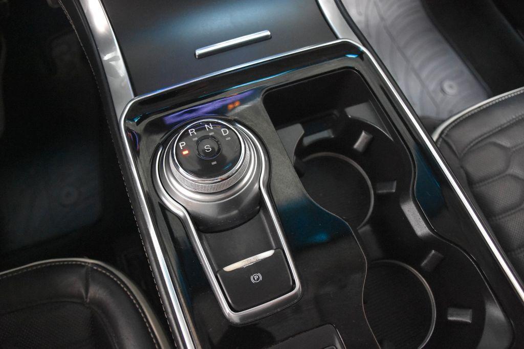Ford Edge Vignale MLED Navi Sitzklima Pano Kamera B&O
