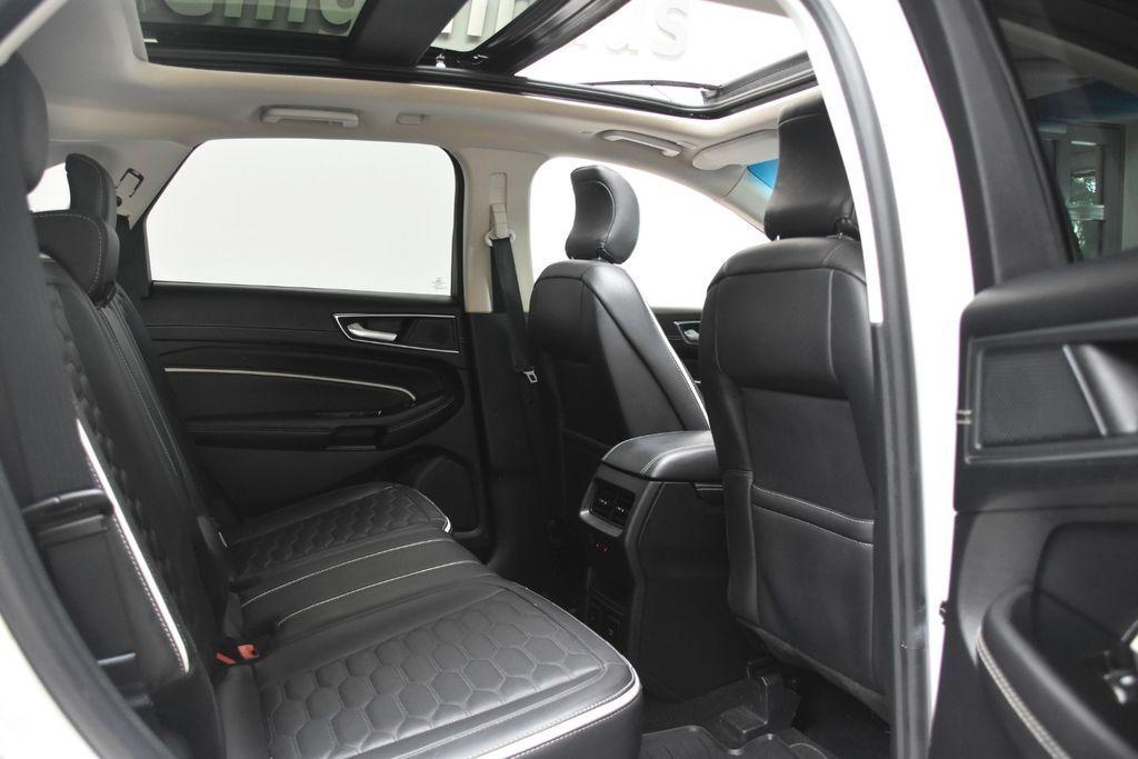 Ford Edge Vignale MLED Navi Sitzklima Pano Kamera B&O