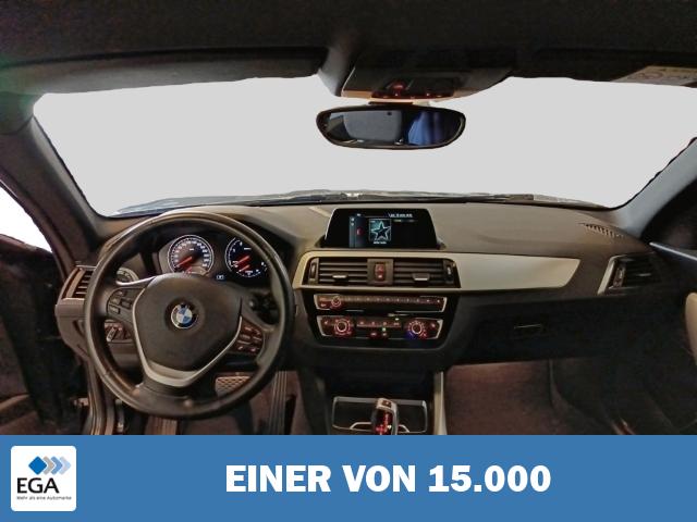 BMW 218 d Advantage SHZ Navi LED PDC Keyless Klimaautom RFK Licht- & Regensensor