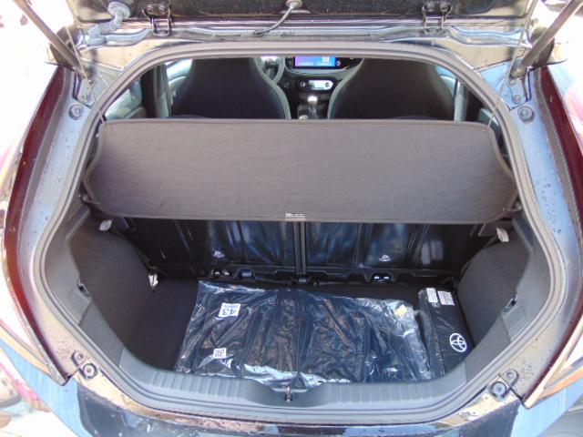 Toyota Aygo X 1.0 Automatik - R.Kam + PDC v+h - Sitzhzg - Navi - 